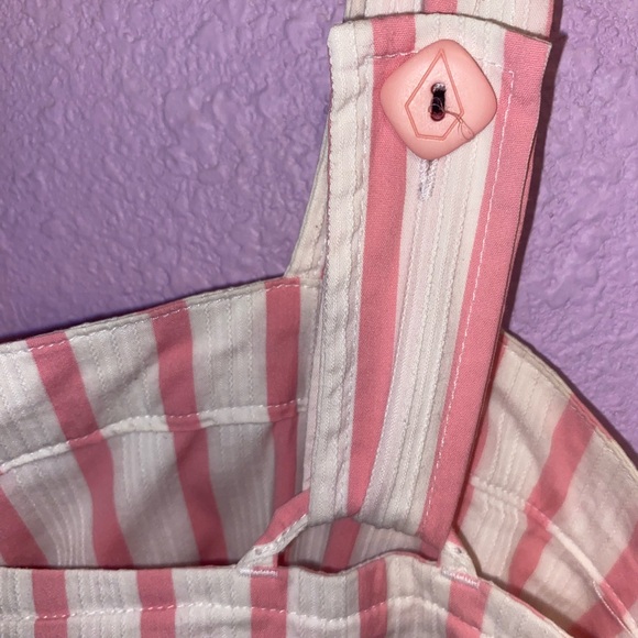 Vintage Volcom pink striped Blouse - Picture 5 of 6